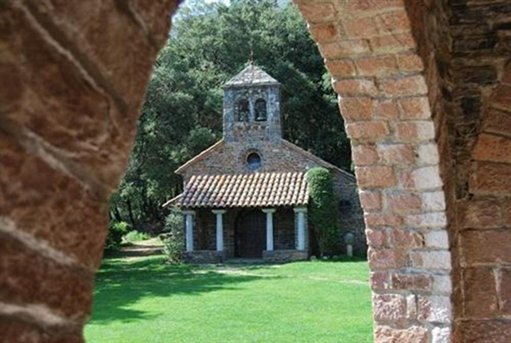 Husa Sant Bernat Montseny Exterior photo