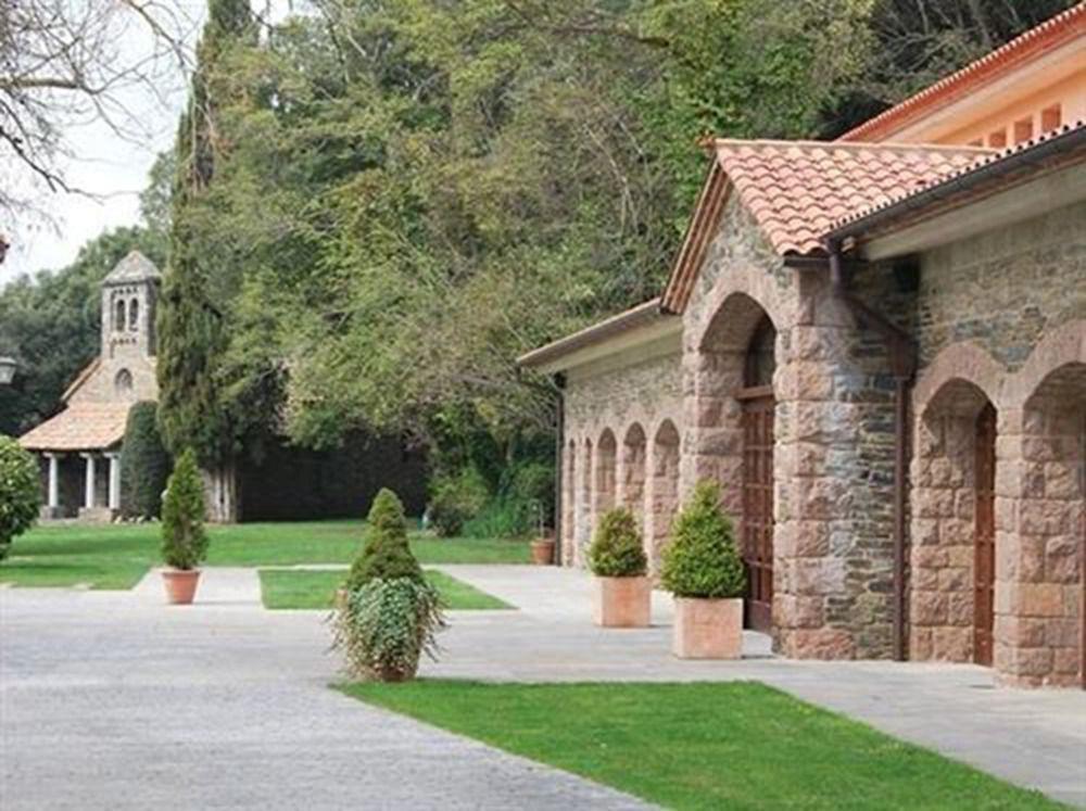 Husa Sant Bernat Montseny Exterior photo